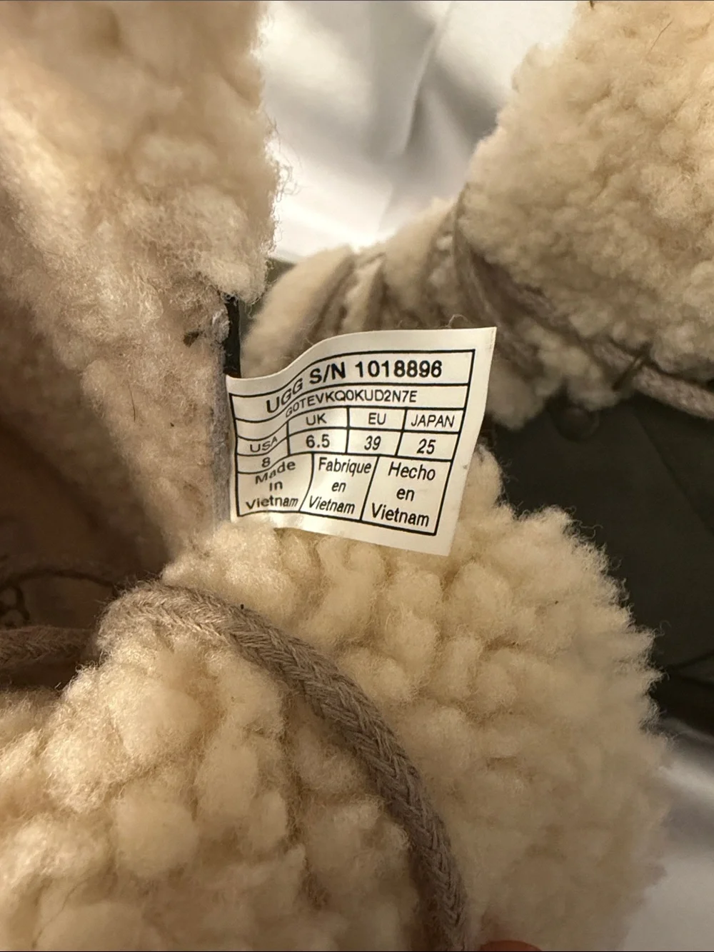 UGG lace up